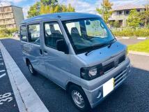 2010 Nissan Clipper Van