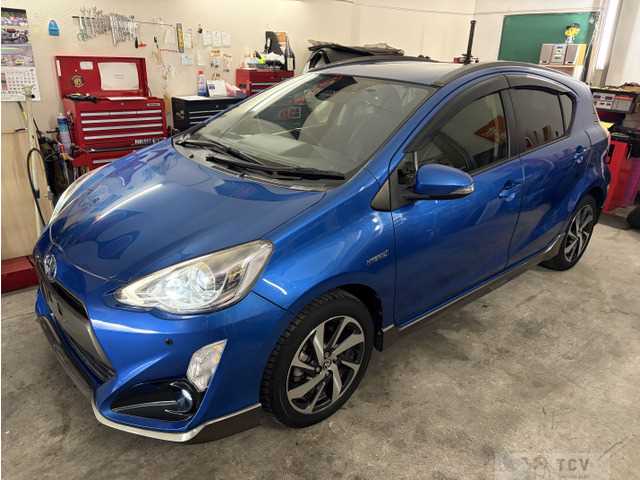 2016 Toyota AQUA