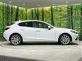 2015 Mazda Axela Sport