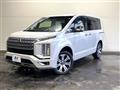 2019 Mitsubishi Delica D5