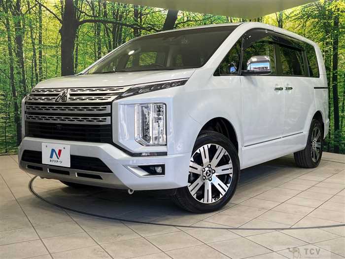2024 Mitsubishi Delica D5
