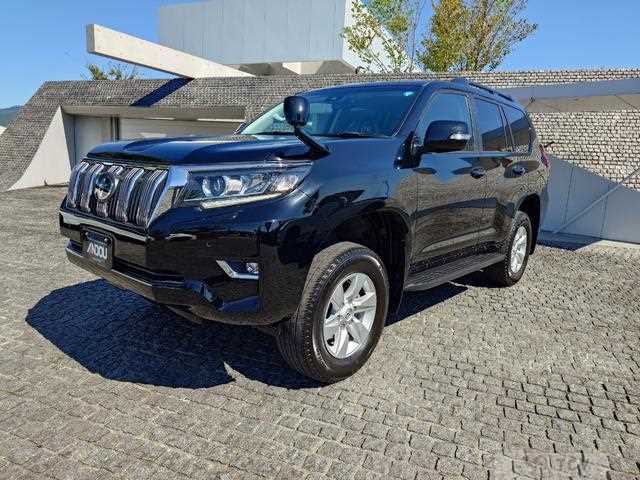 2022 Toyota Land Cruiser Prado