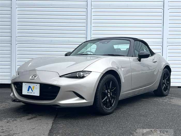 2022 Mazda Roadster