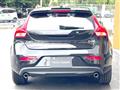 2018 Volvo V40