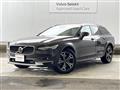 2022 Volvo V90