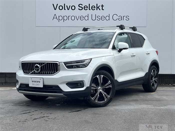 2022 Volvo XC40
