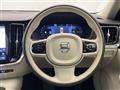 2025 Volvo V60
