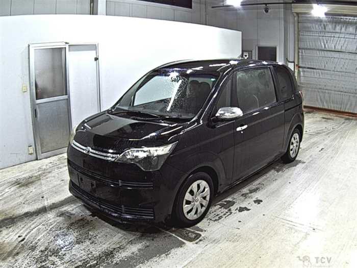 2015 Toyota SPADE