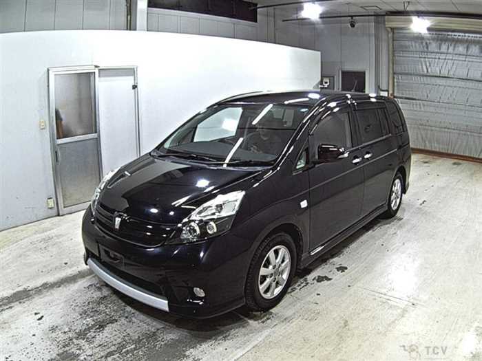 2014 Toyota Isis