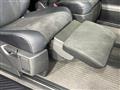 2013 Toyota Estima