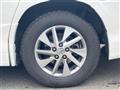 2012 Toyota Alphard Hybrid