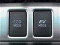 2012 Toyota Alphard Hybrid