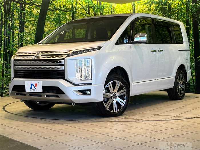 2024 Mitsubishi Delica D5