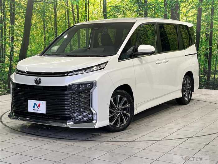 2023 Toyota Voxy