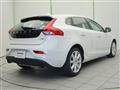 2020 Volvo V40