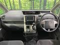 2010 Toyota Voxy