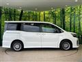 2016 Toyota Voxy