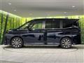 2022 Toyota Voxy