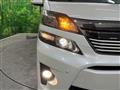 2013 Toyota Vellfire