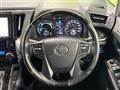 2015 Toyota Vellfire