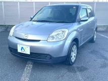 2012 Mazda Verisa