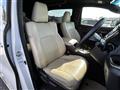 2022 Toyota Alphard Hybrid