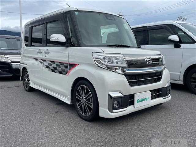 2017 Daihatsu Tanto