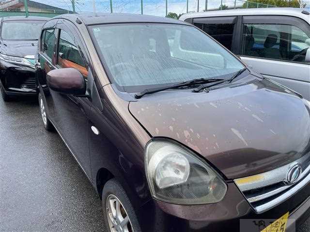 2013 Daihatsu Mira Es