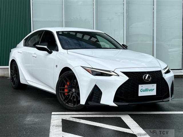 2021 Lexus IS