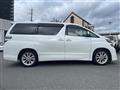 2009 Toyota Vellfire