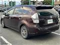 2013 Toyota PRIUS α