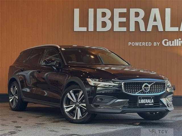 2022 Volvo V60