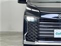 2022 Toyota Voxy