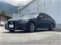 2019 Toyota Crown Hybrid