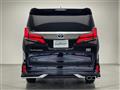 2022 Toyota Alphard Hybrid
