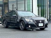 2015 Toyota Crown Hybrid