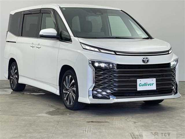 2023 Toyota Voxy