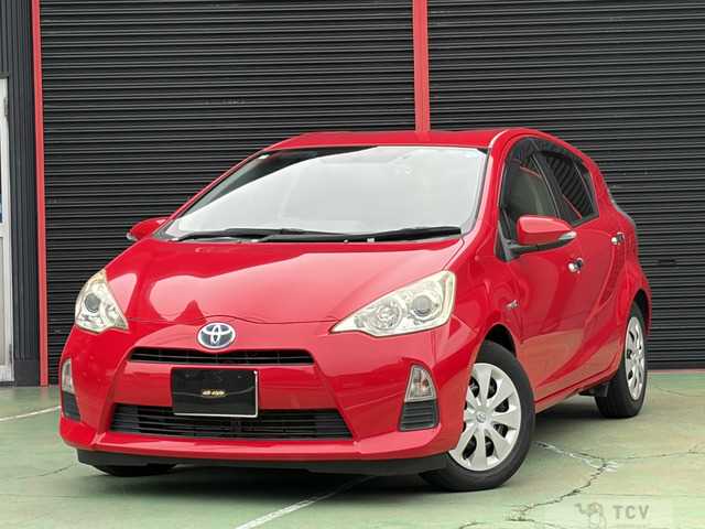 2012 Toyota AQUA