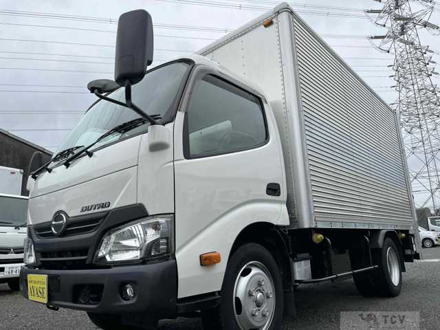 2017 Hino Dutro