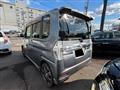 2013 Daihatsu Tanto Custom