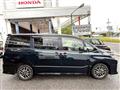 2016 Toyota Voxy