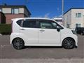 2017 Daihatsu Move Custom