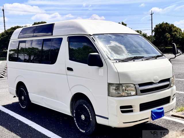 2005 Toyota Hiace Van