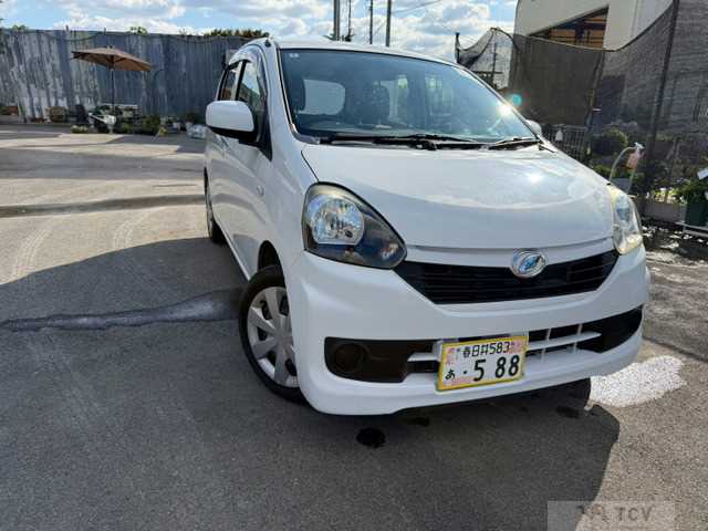 2016 Daihatsu Mira