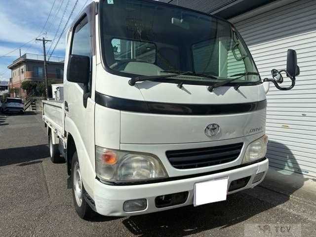 2006 Toyota Dyna Truck