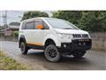 2017 Mitsubishi Delica D5