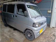 2010 Nissan Clipper Van