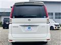 2007 Nissan Serena
