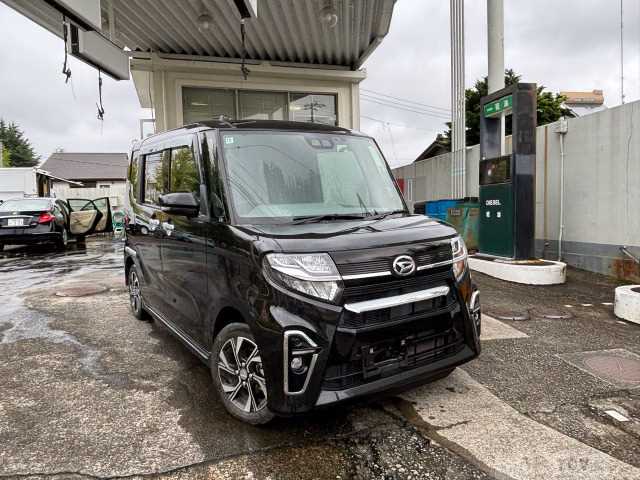 2020 Daihatsu Tanto Custom