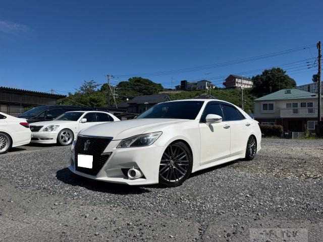 2013 Toyota Crown Athlete Series